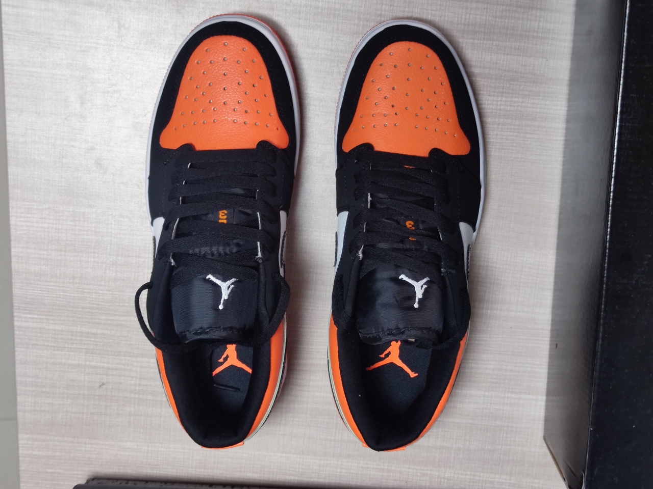 Jordan 1 Low Shattered Backboard