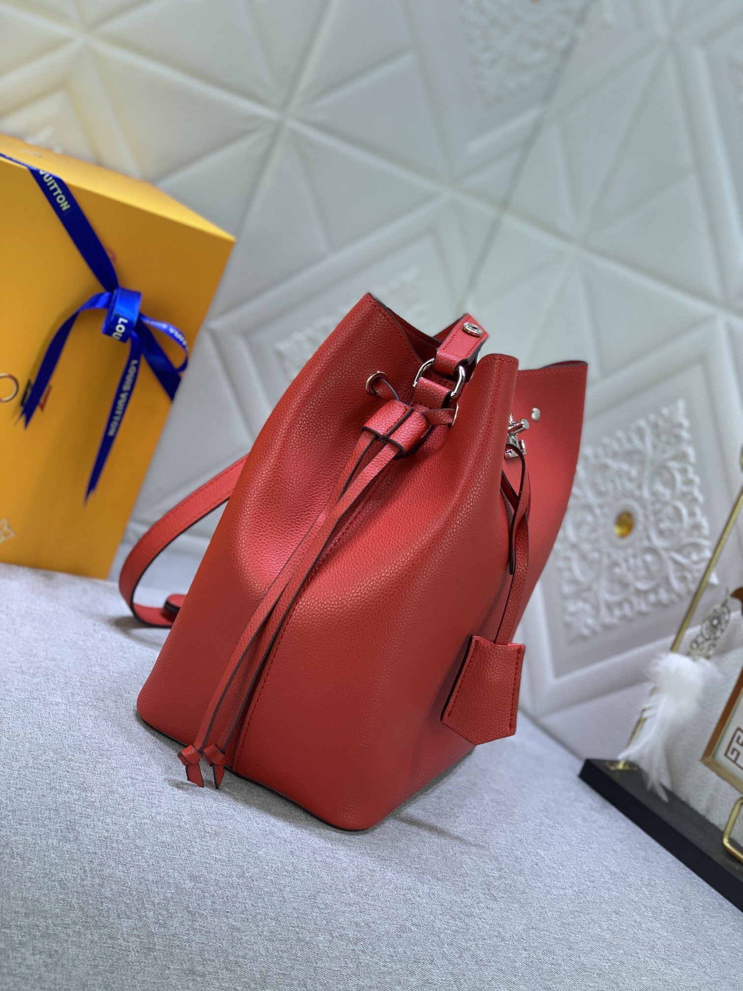 Louis Vuitton M54677 (4) 25-27-15cm