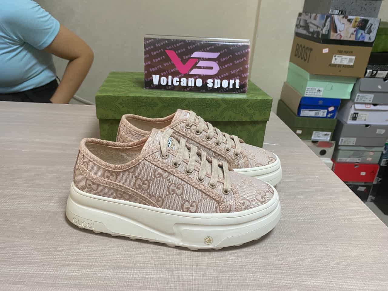 GUCCI printed platform sneakers