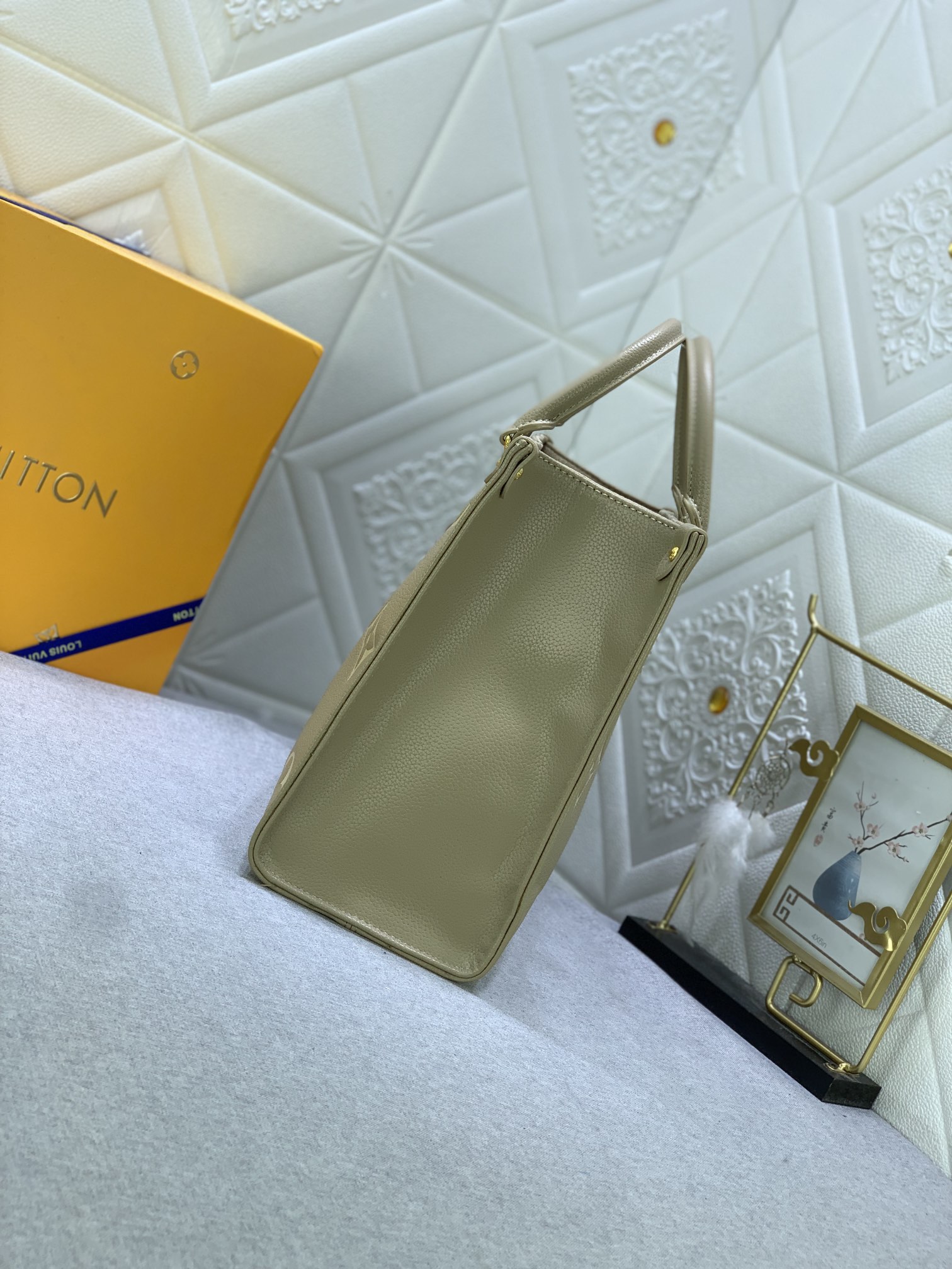 Louis Vuitton ONTHEGO M46542 34x26x13cm