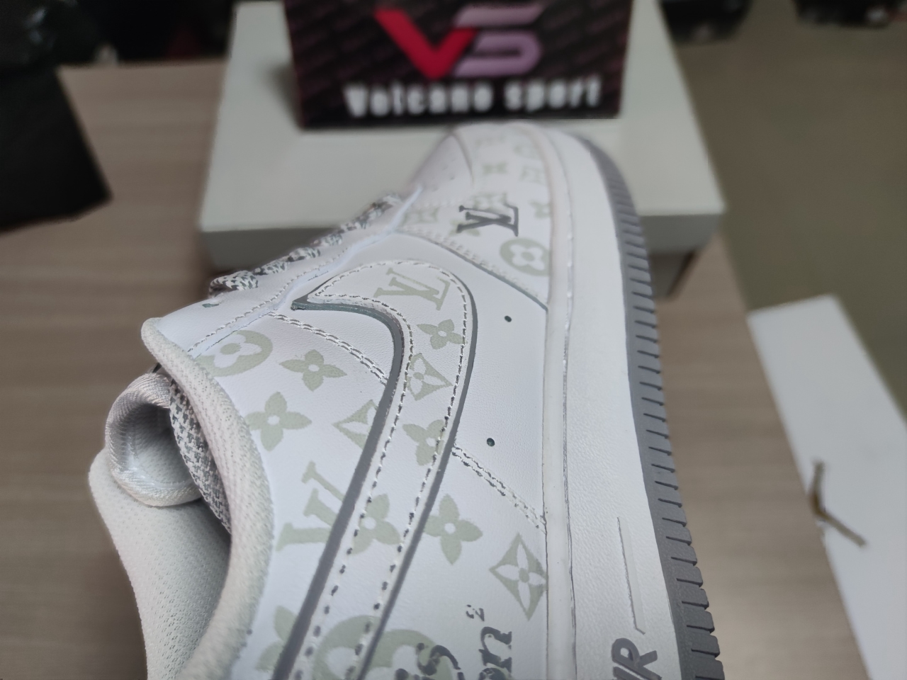 LV x Air force 1