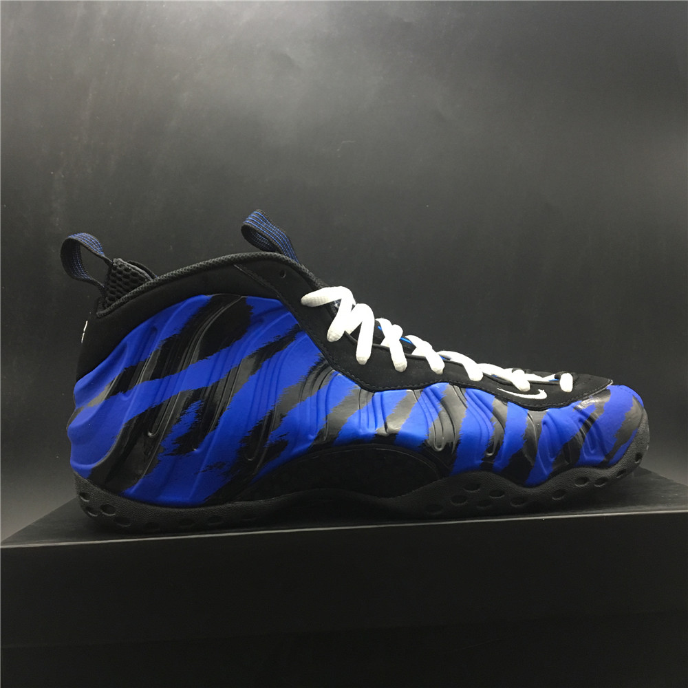 Nike Air Foamposite One Memphis Tigers BV8161-400