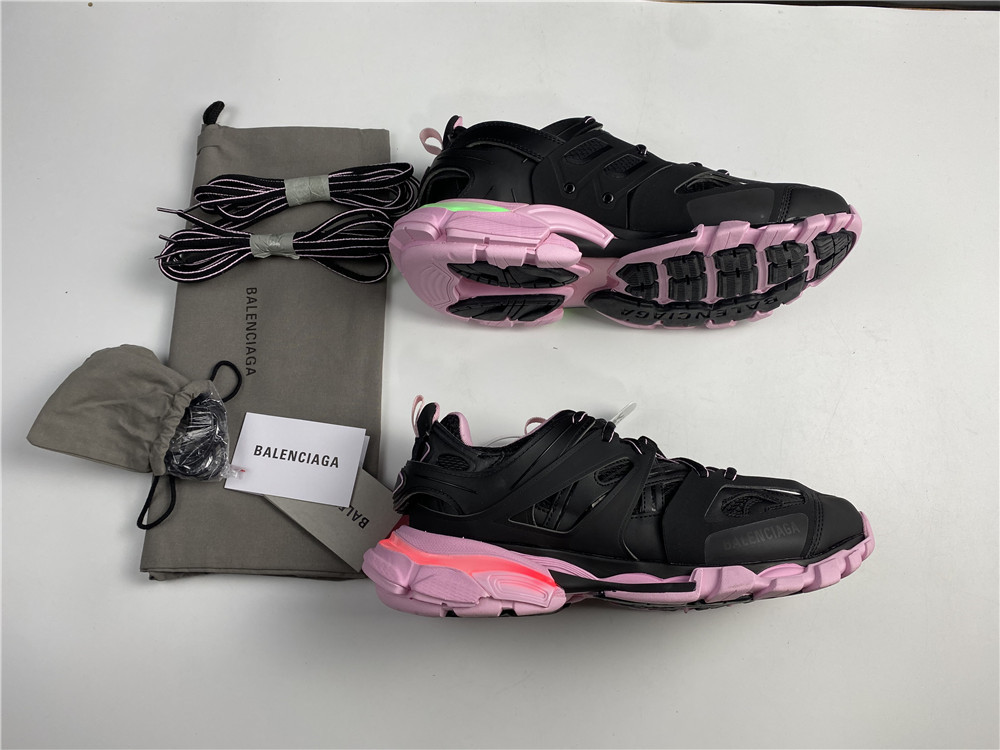 Balenciaga Track Low-top Sneakers In Black - Pink