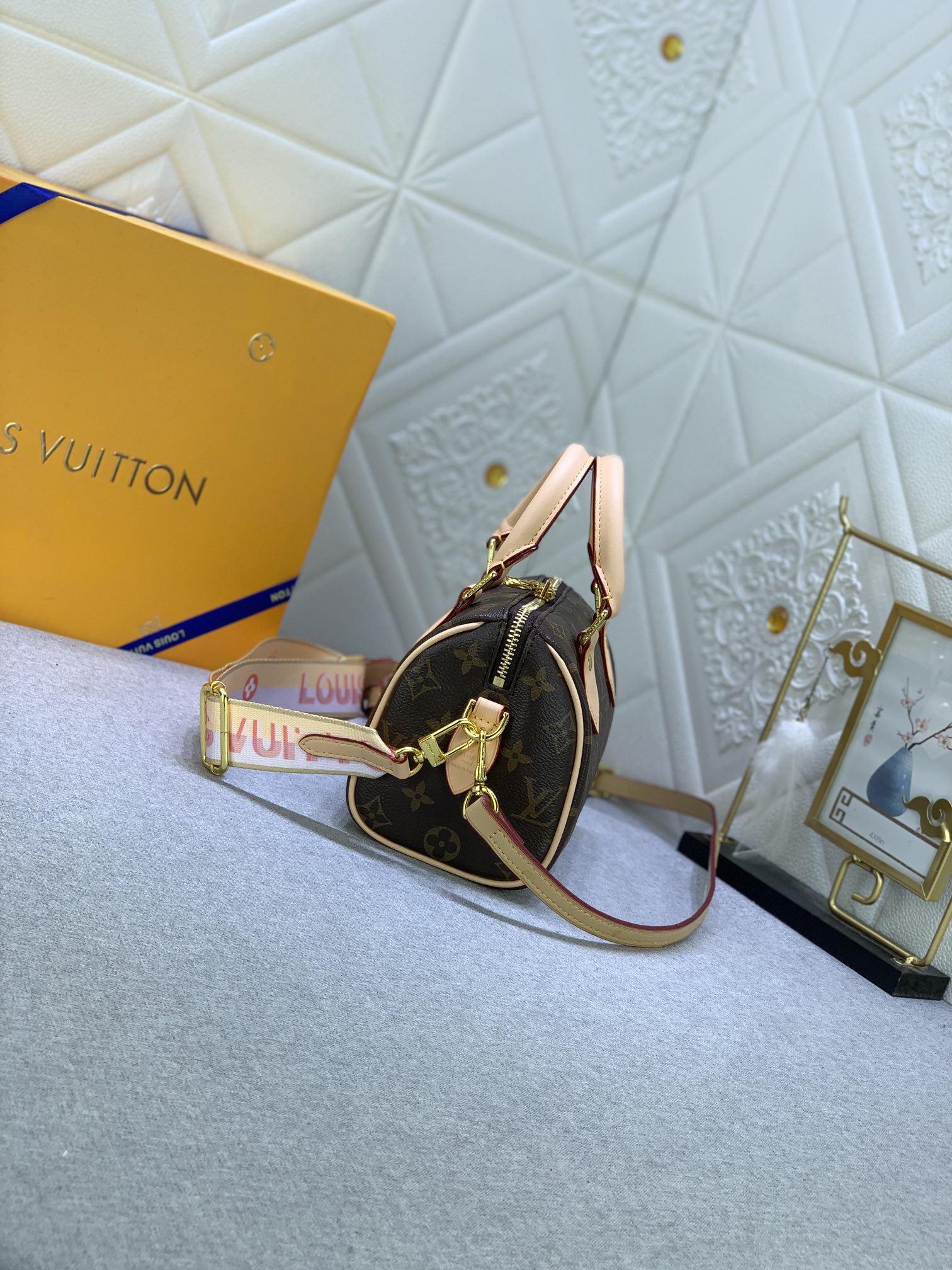 Louis Vuitton Speedy Bandoulière 20 M46222 (17) 20.5 x 13.5 x 12cm