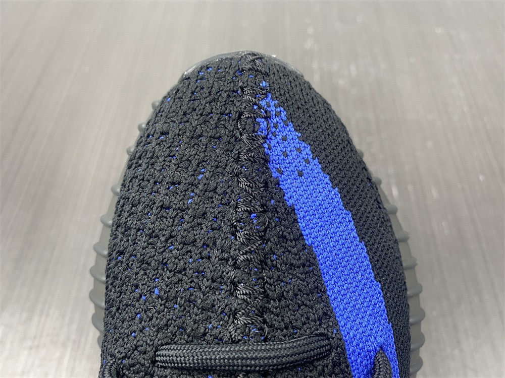 Yeezy Boost 350 V2 Dazzling Blue