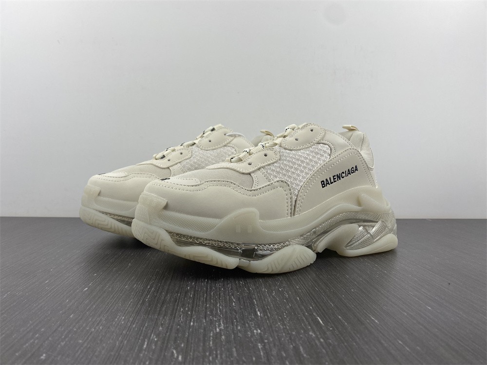 Balenciaga Triple S Sneaker EU 38/US 8 OffWhite