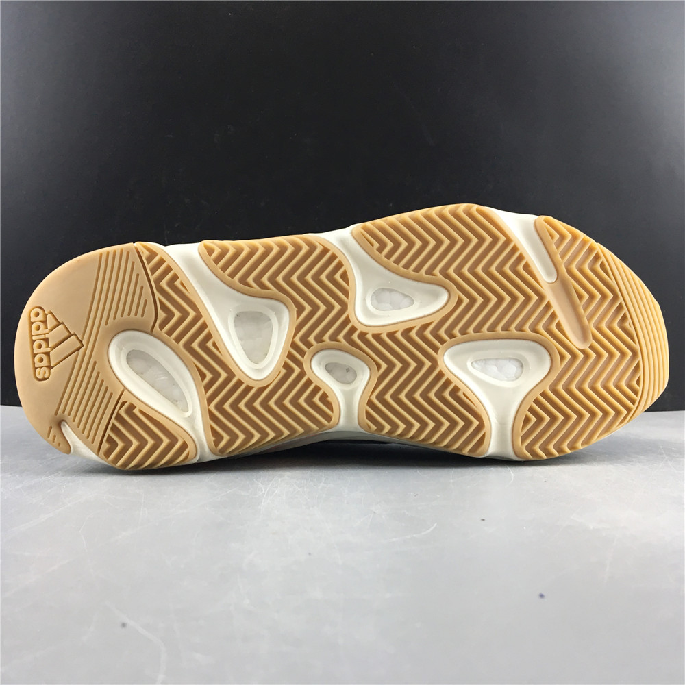 adidas Yeezy Boost 700Magnet