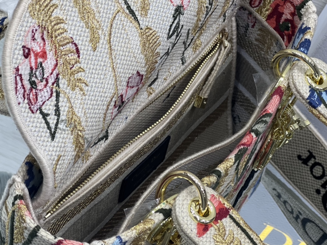 Dior LADY 9027(19) 24x20x11cm