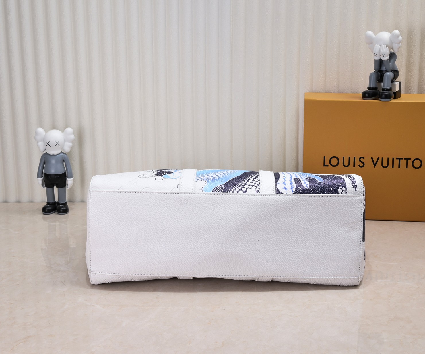 Louis Vuitton x YK Sac Plat M21679 44.0 x 33.0 x 18.0cm