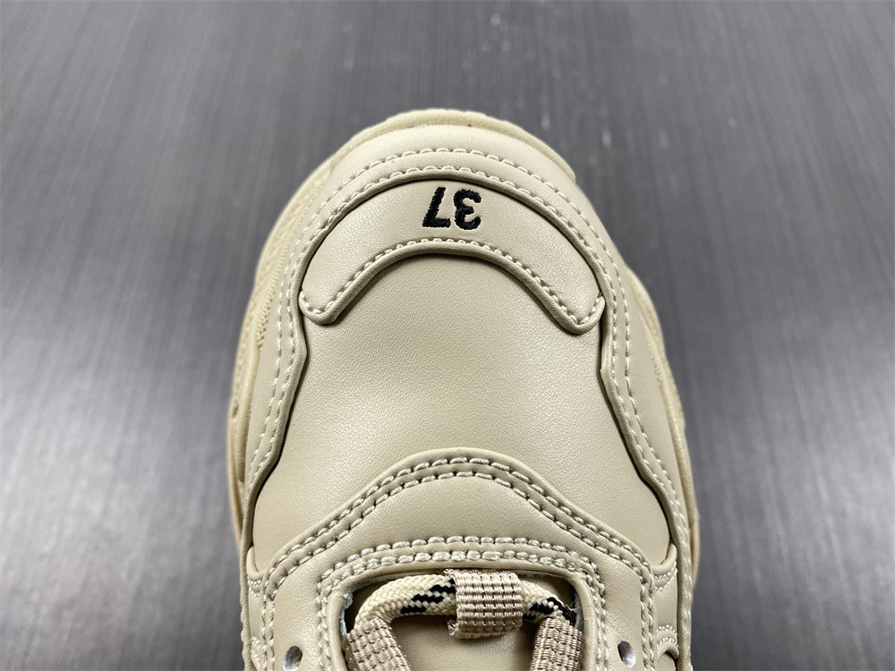 Balenciaga Allover Logo Triple S Creamy Chunky Sneakers/Shoes 524039W2FA19710