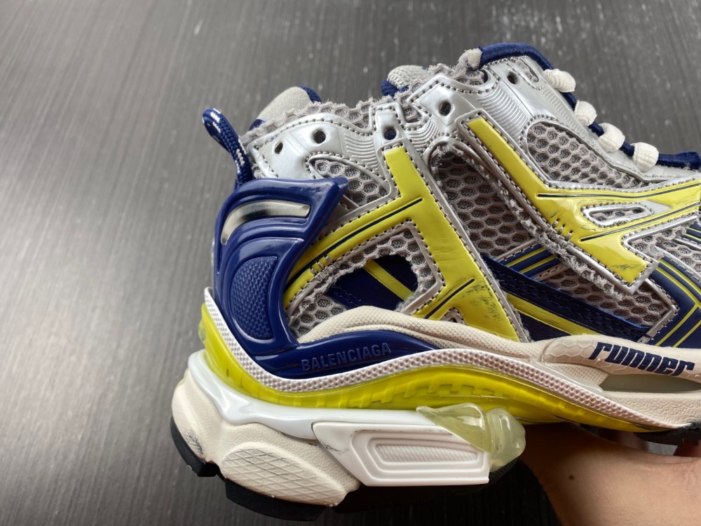 Balenciaga Runner Bai Huang Lan Fake Shoe Website-Crew Kicks