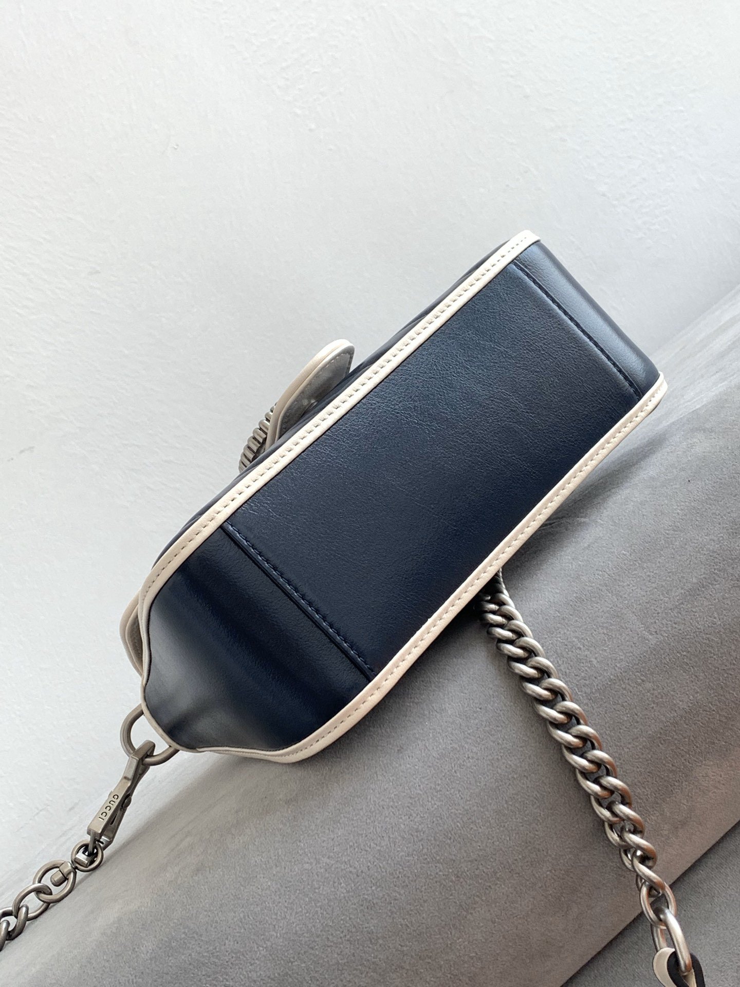 GUCCI Marmont 583571 21/15.5/8cm