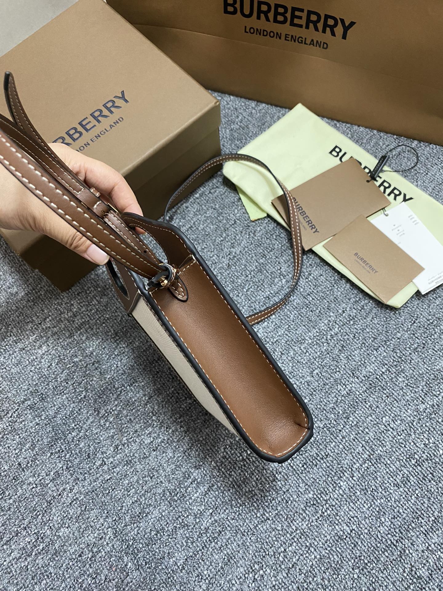 Burberry (25)