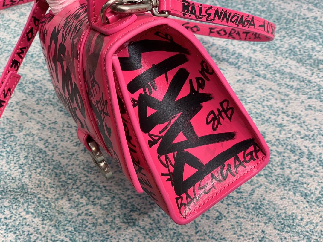 Balenciaga Hourglass XS 8896 23x10x24cm