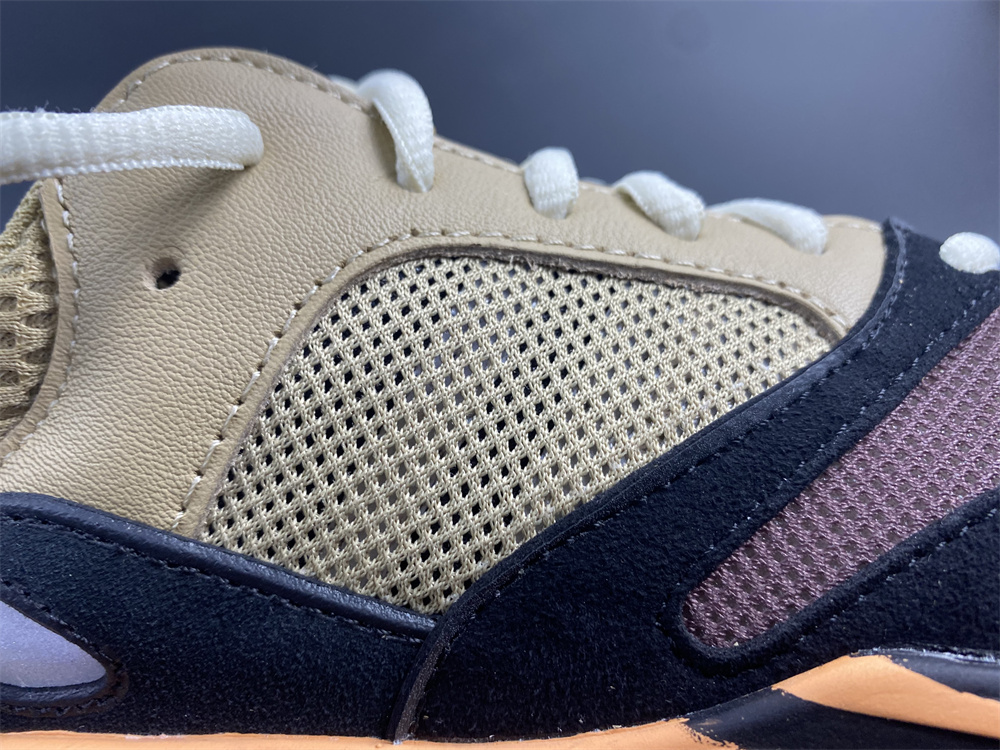 adidas Yeezy Boost 700Enflame Amber