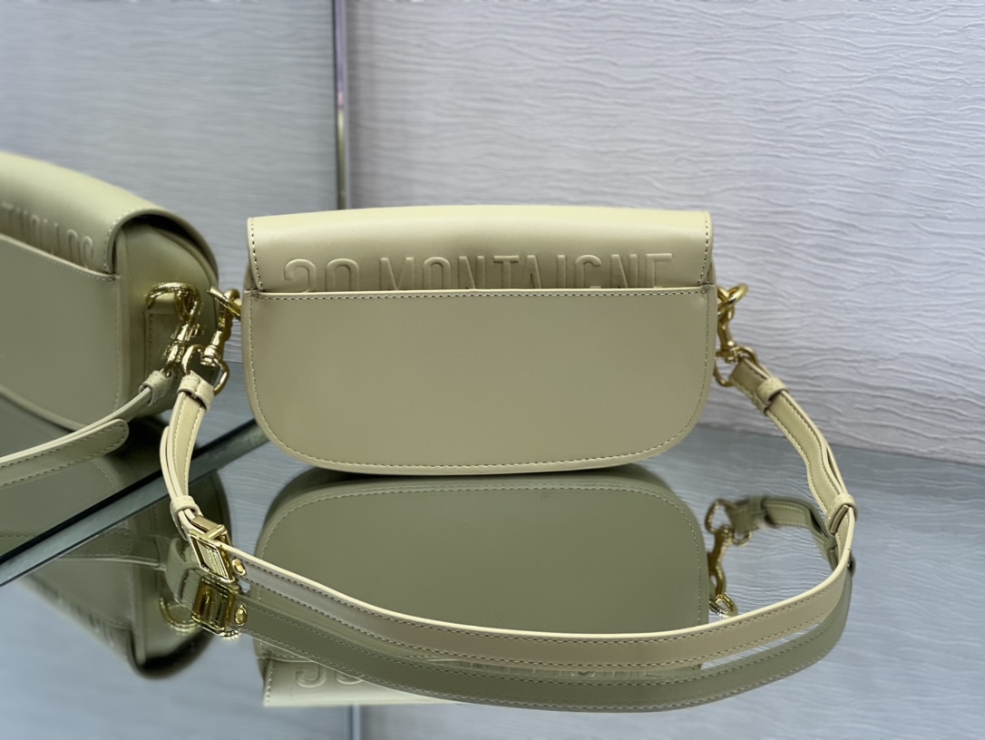 Dior Bobby 9327 21*5*12cm