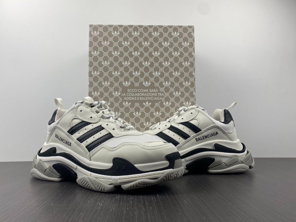 BALENCIAGA Adidas Triple S Sneakers - White,black