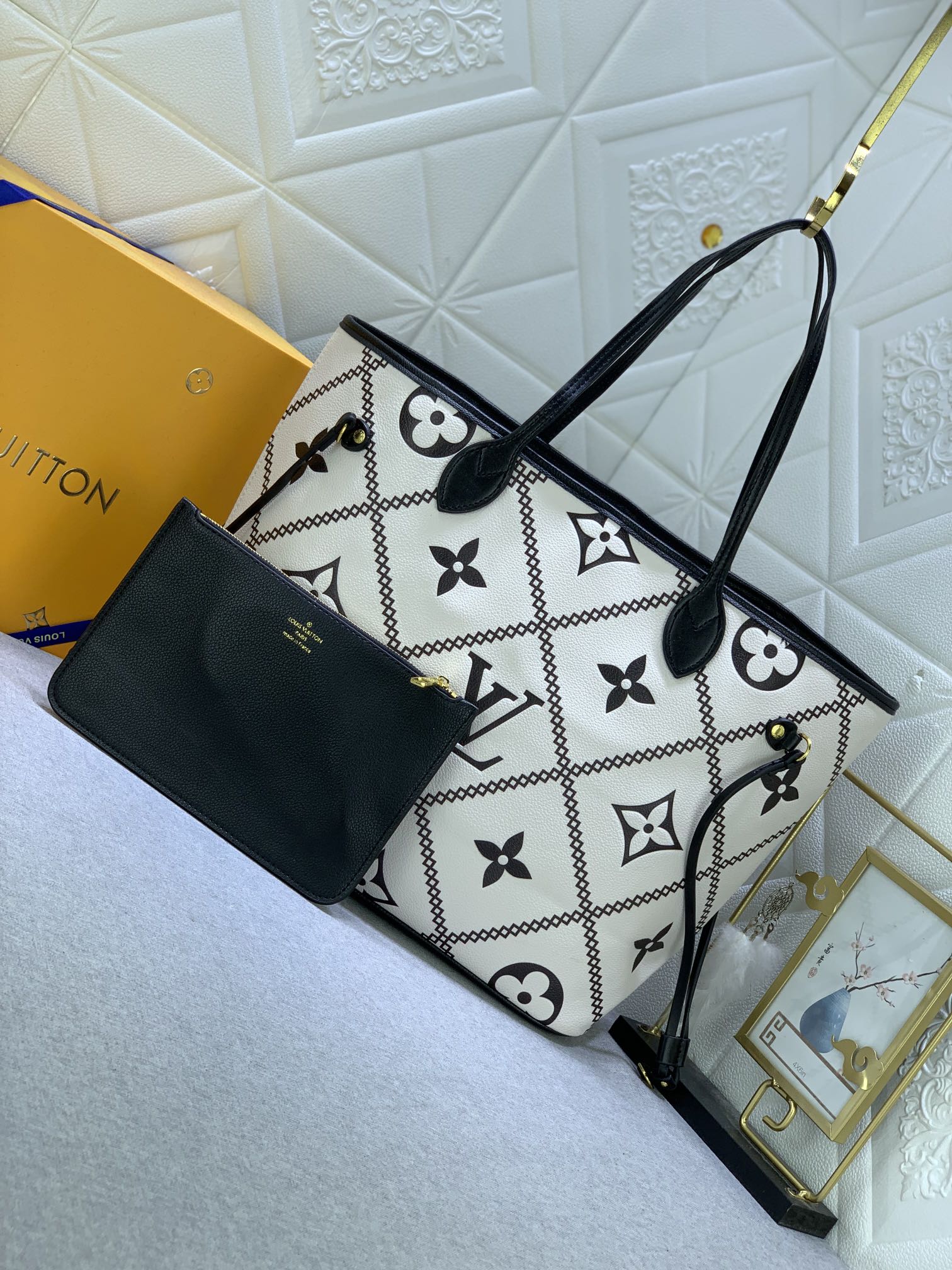 Louis Vuitton Neverfull M46040 (3) 31 x 28 x 14cm