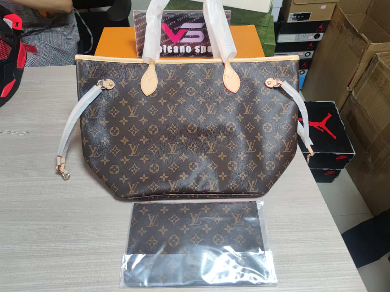 LV Neo Neverfull Monogram MM Pivoine Lining M41178