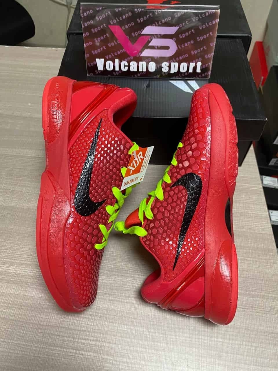 Kobe 6 Protro Reverse Grinch FV4921-600