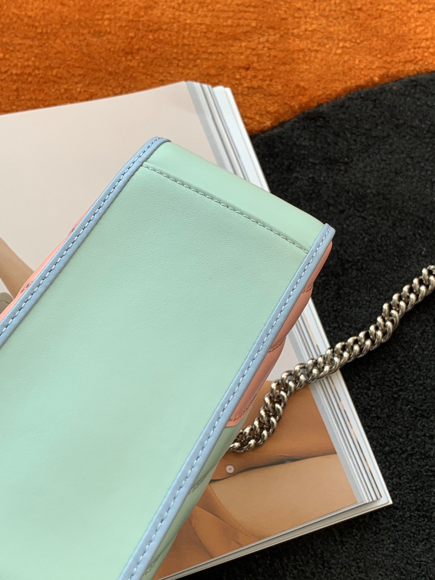 GUCCI Marmont 547260 21x15.5x8cm