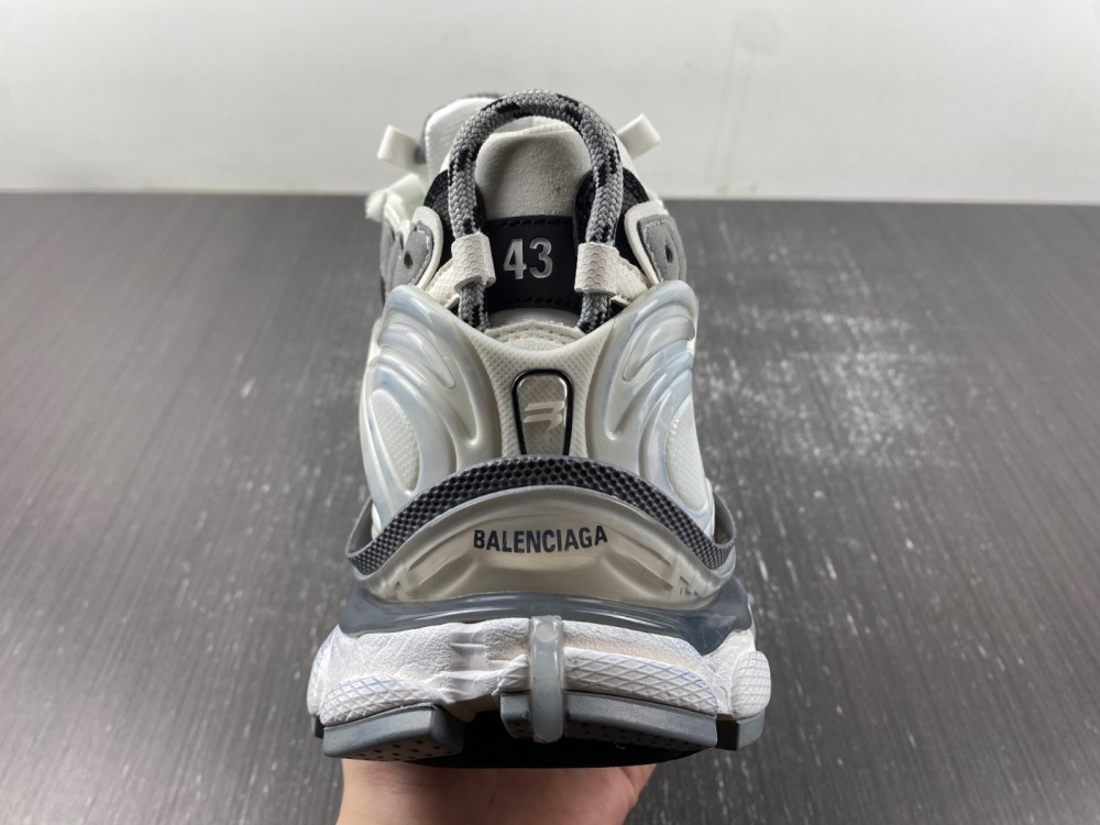 Balenciaga 772767-W3RNY-9012