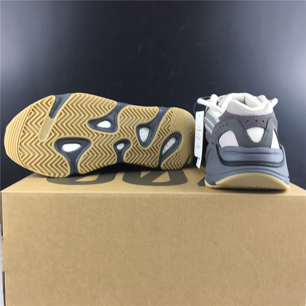 adidas Yeezy Boost 700 V2Tephra