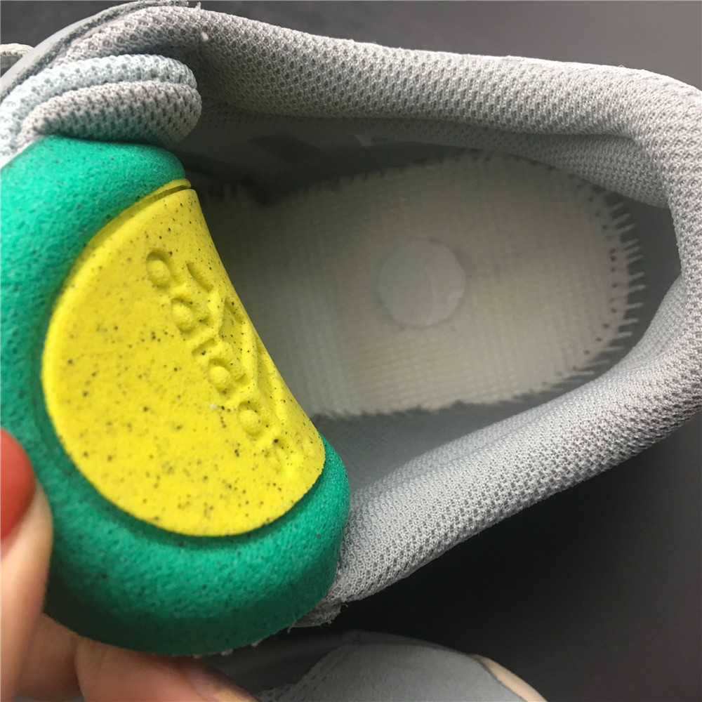 adidas Yeezy Boost 700Inertia