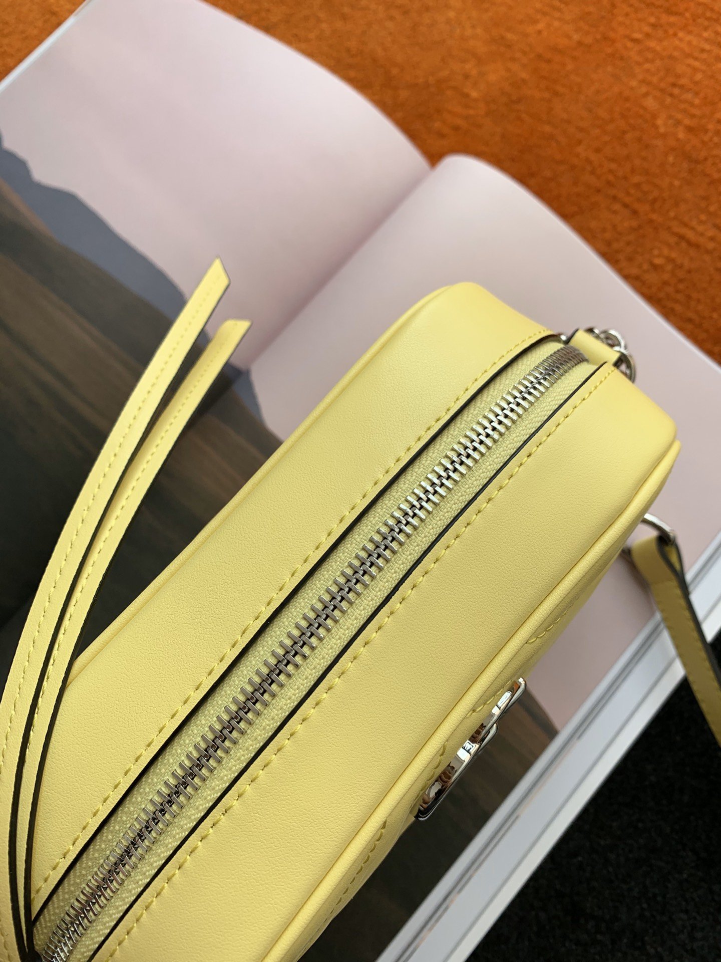 Gucci Marmont 634936 18x6x12cm