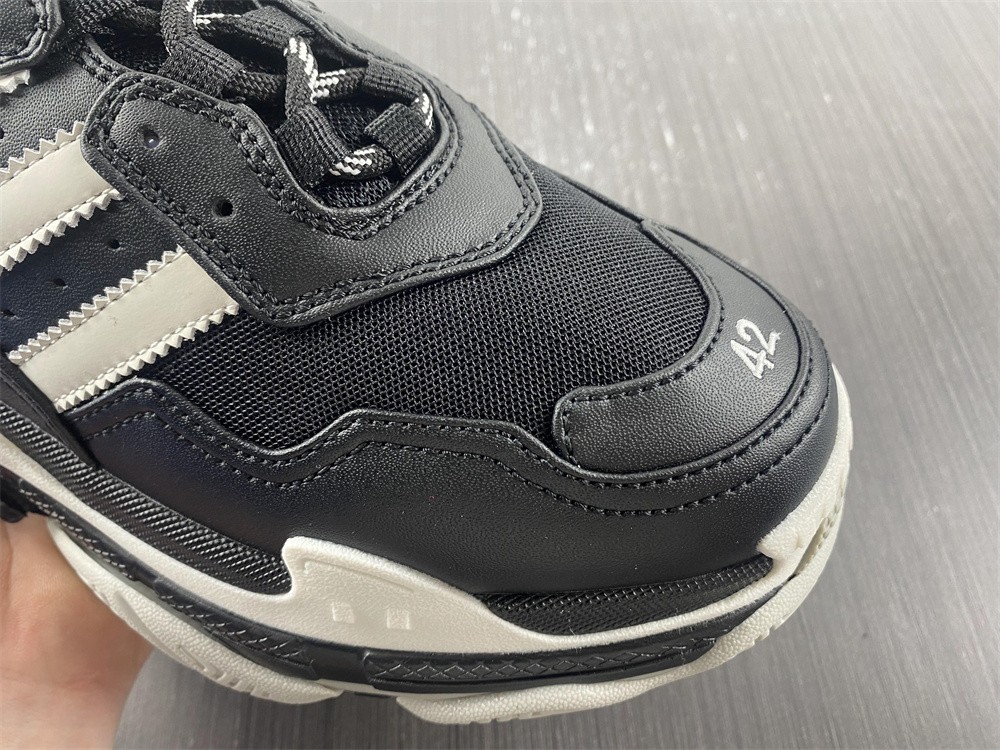 Balenciaga x adidas Triple S sneakers 'Black White