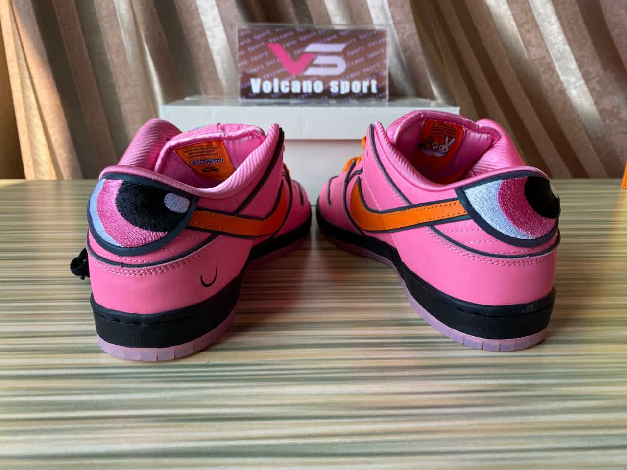 Nike SB Dunk Low The Powerpuff Girls Blossom FD2631-600