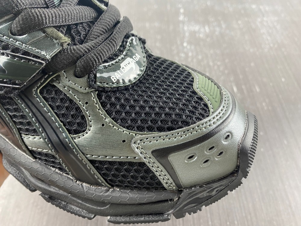 Balenciaga Runner Sneaker 'Black'