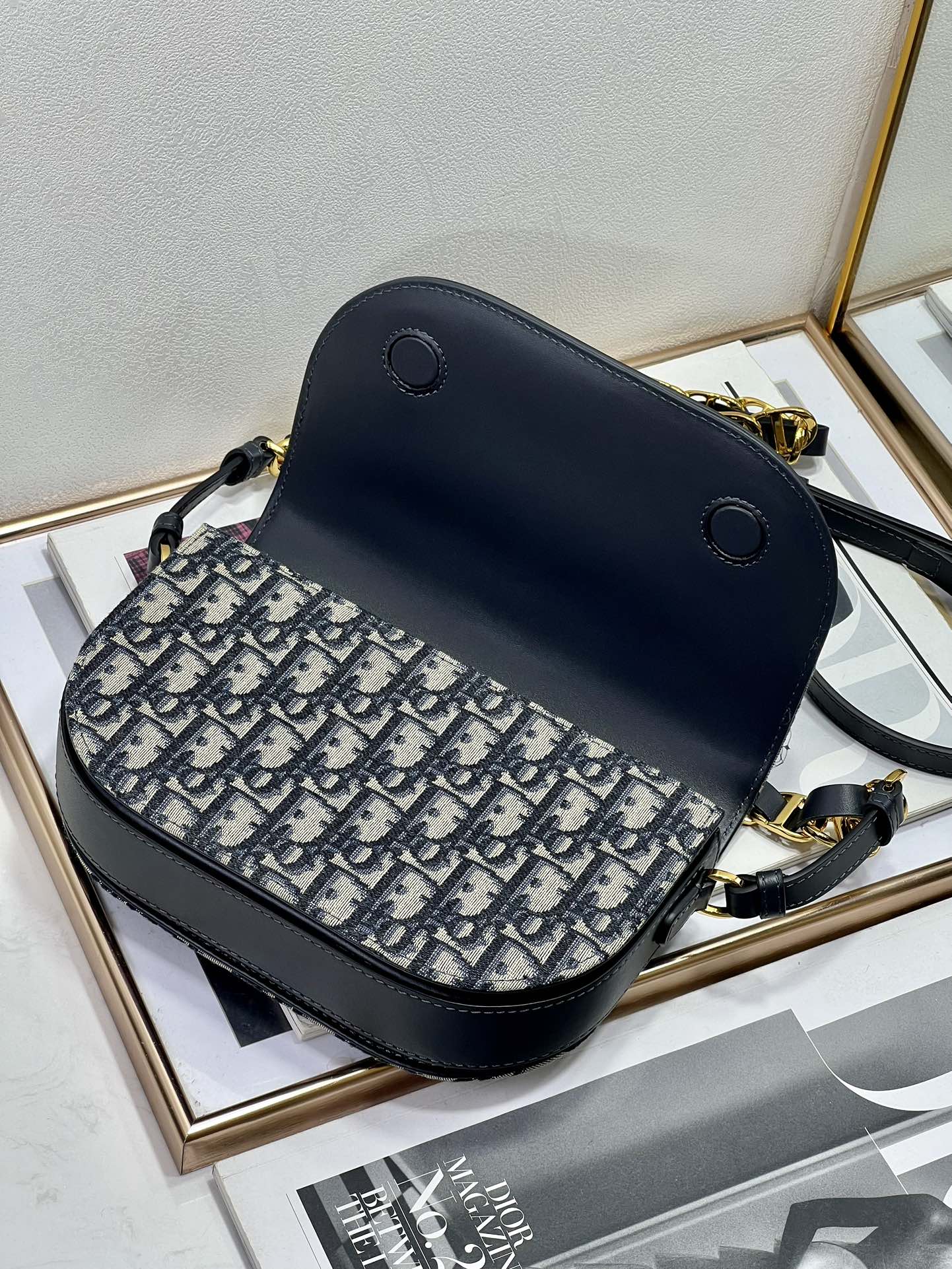 Dior CD Signature 9233 21x6x12cm