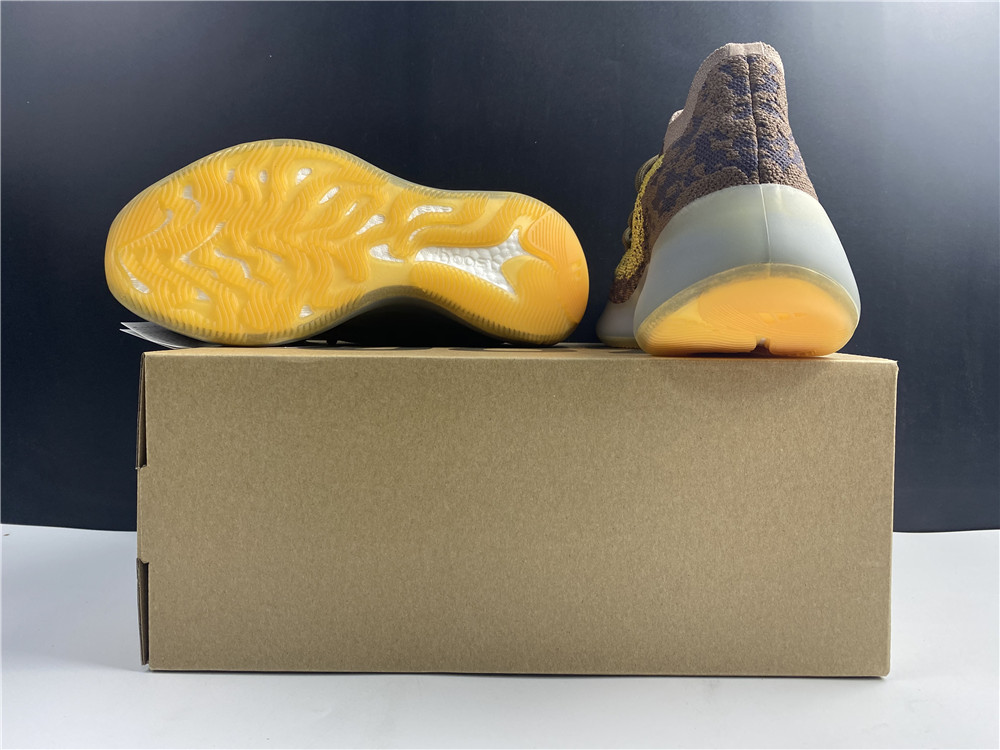 adidas Yeezy Boost 380Lmnte