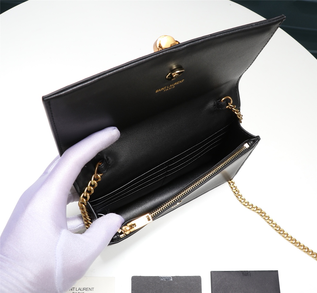 YSL Saint Laurent 26817 20×17×6cm