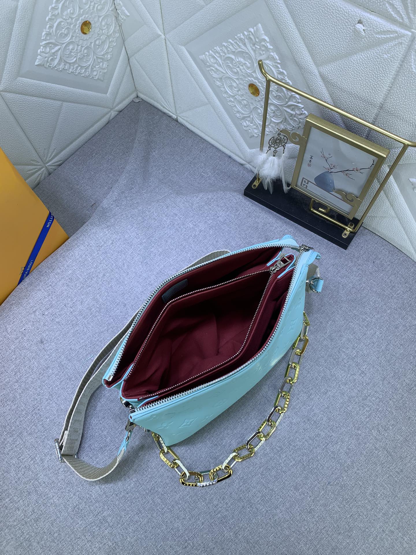 Louis Vuitton  Mini Soft Trunk M22398 (10) 18.5 x 13.0 x 8.0cm