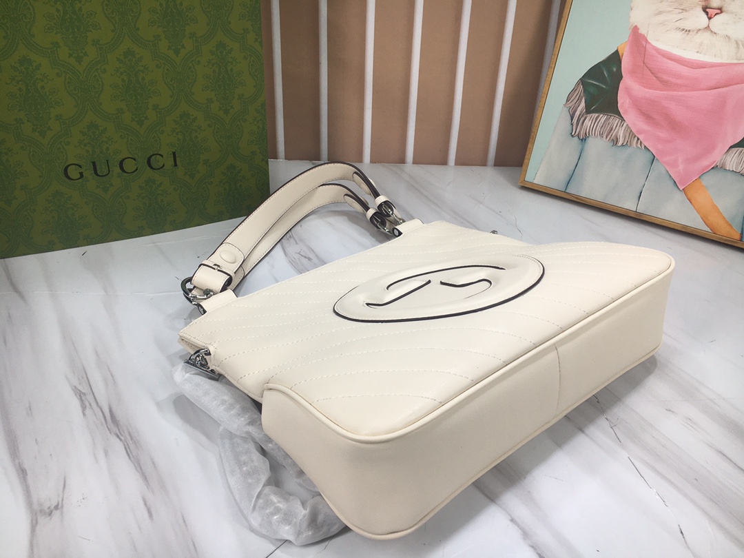 Gucci Blondie 751518 24X30X6cm