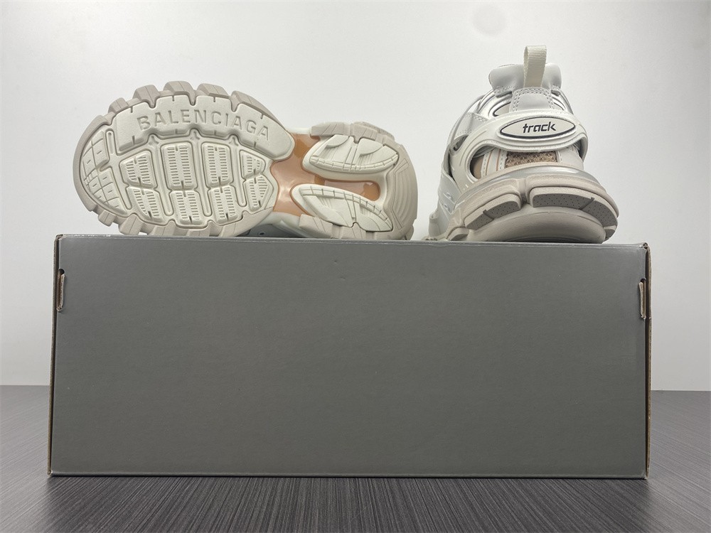 BALENCIAGA MAN WHITE SNEAKERS