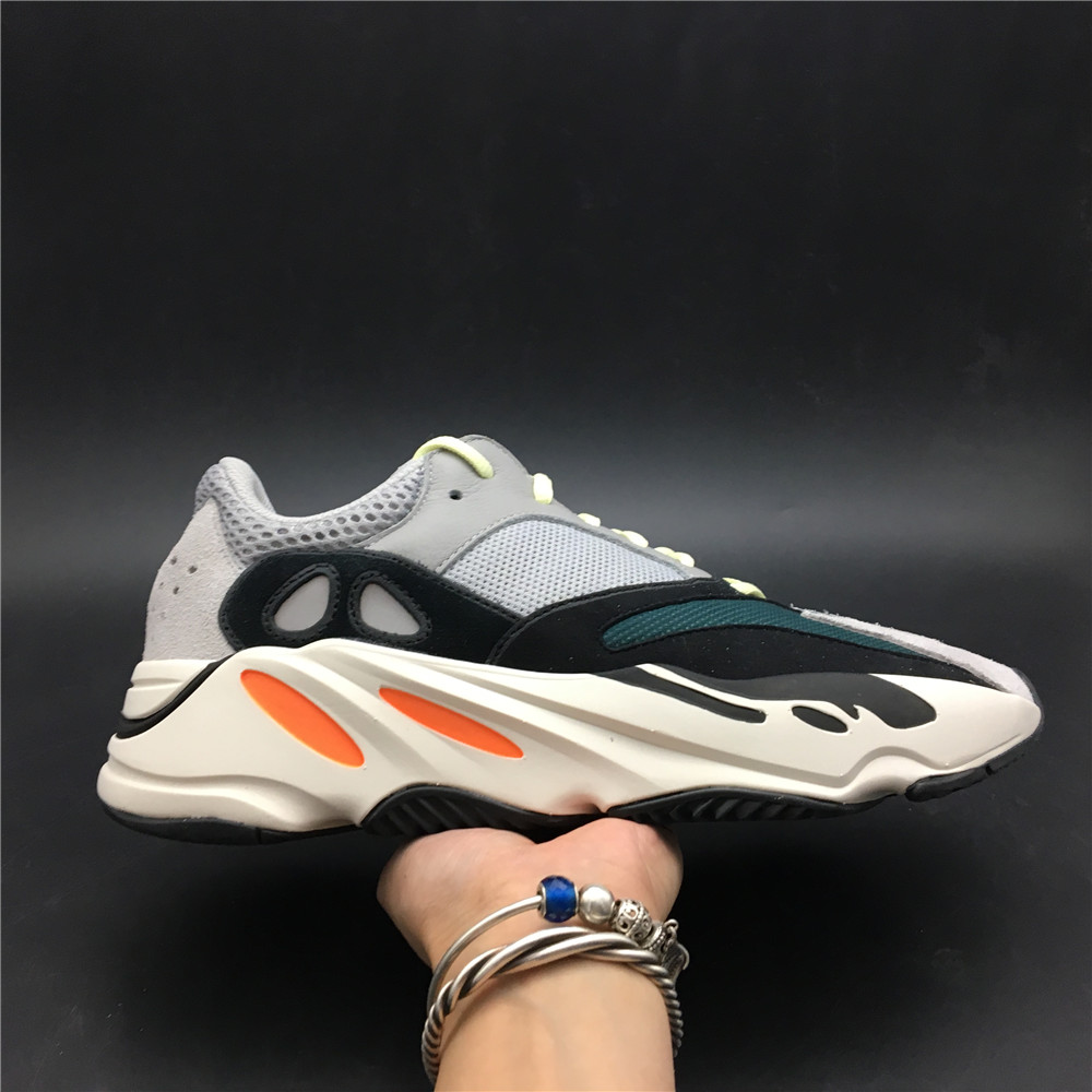 adidas Yeezy Boost 700Wave Runner