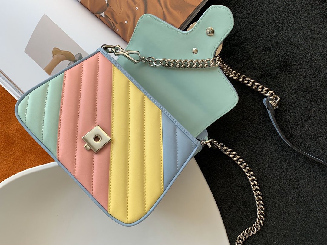 GUCCI Marmont 547260 21x15.5x8cm