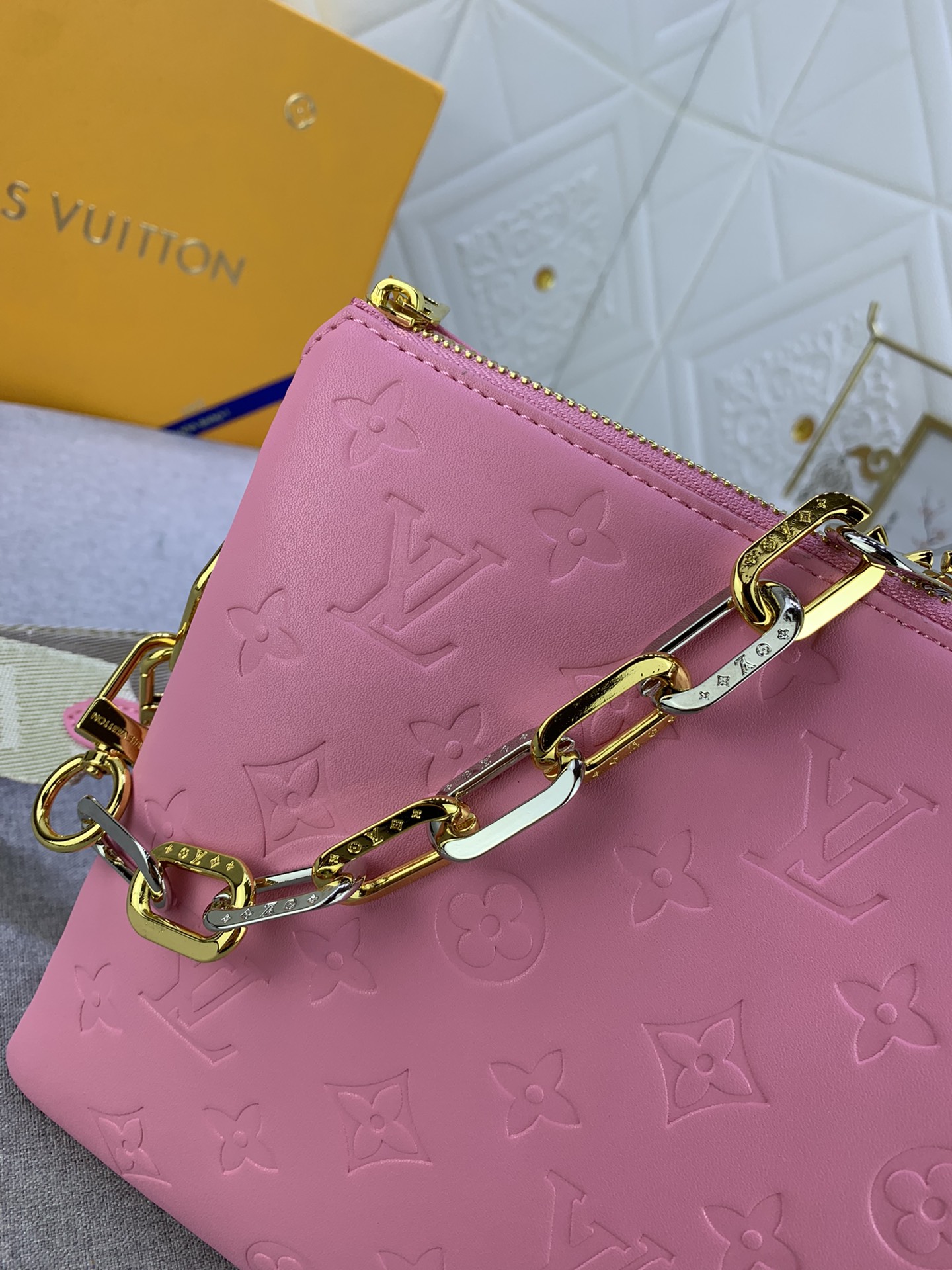 Louis Vuitton  Mini Soft Trunk M22398 (9) 18.5 x 13.0 x 8.0cm