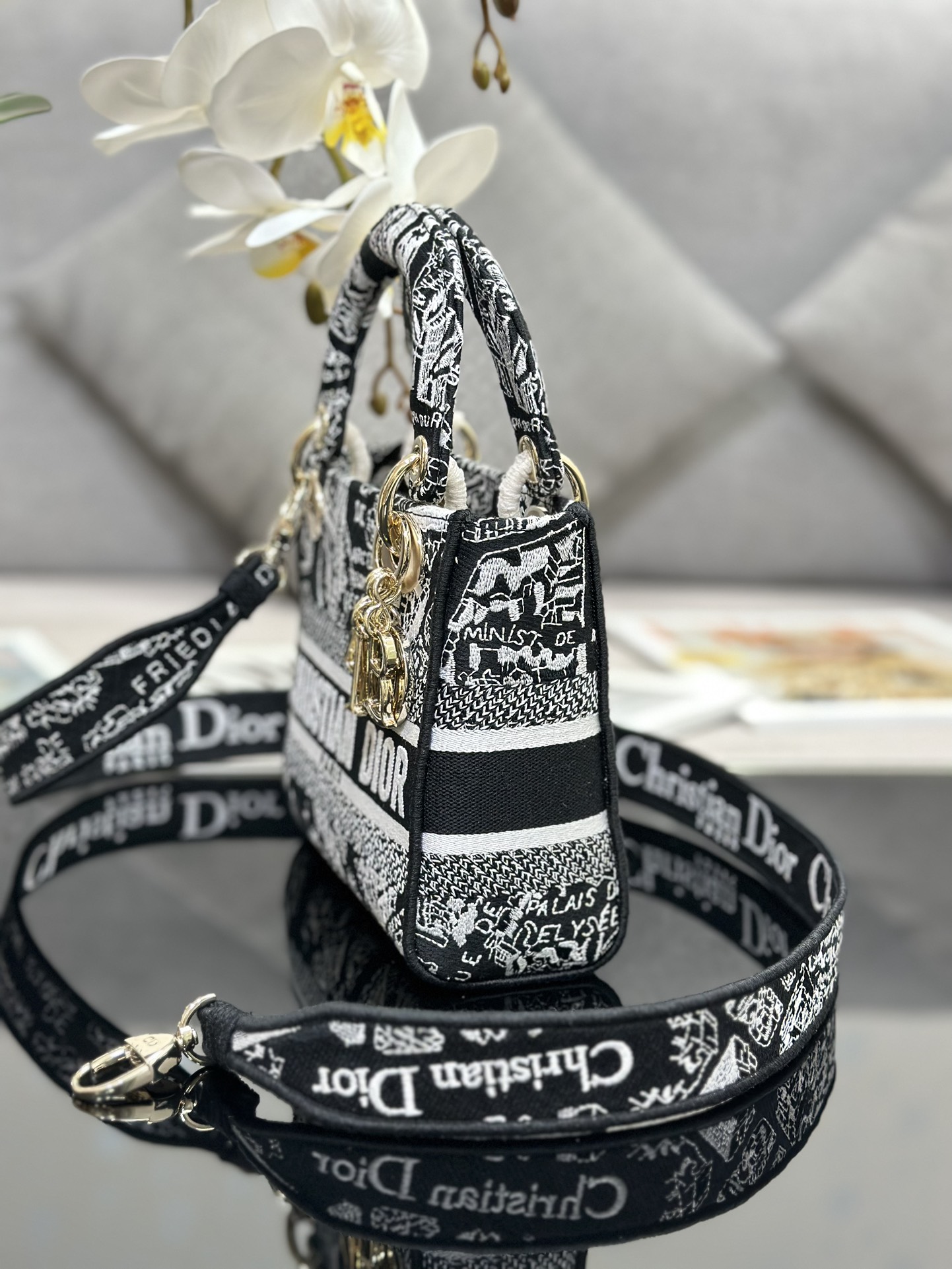 Dior Lady D-Lite M0505