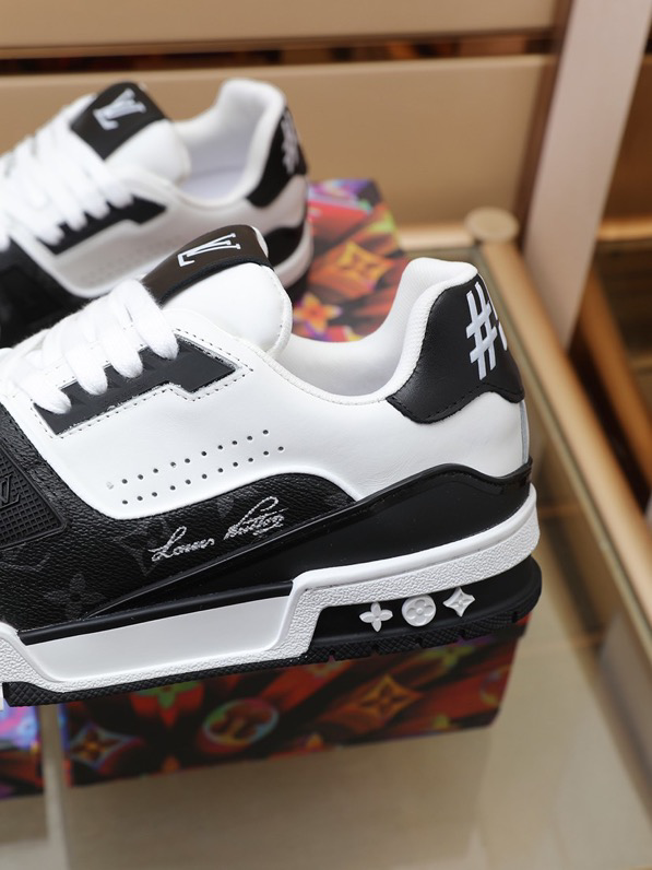 Louis Vuitton LV Trainer  Black