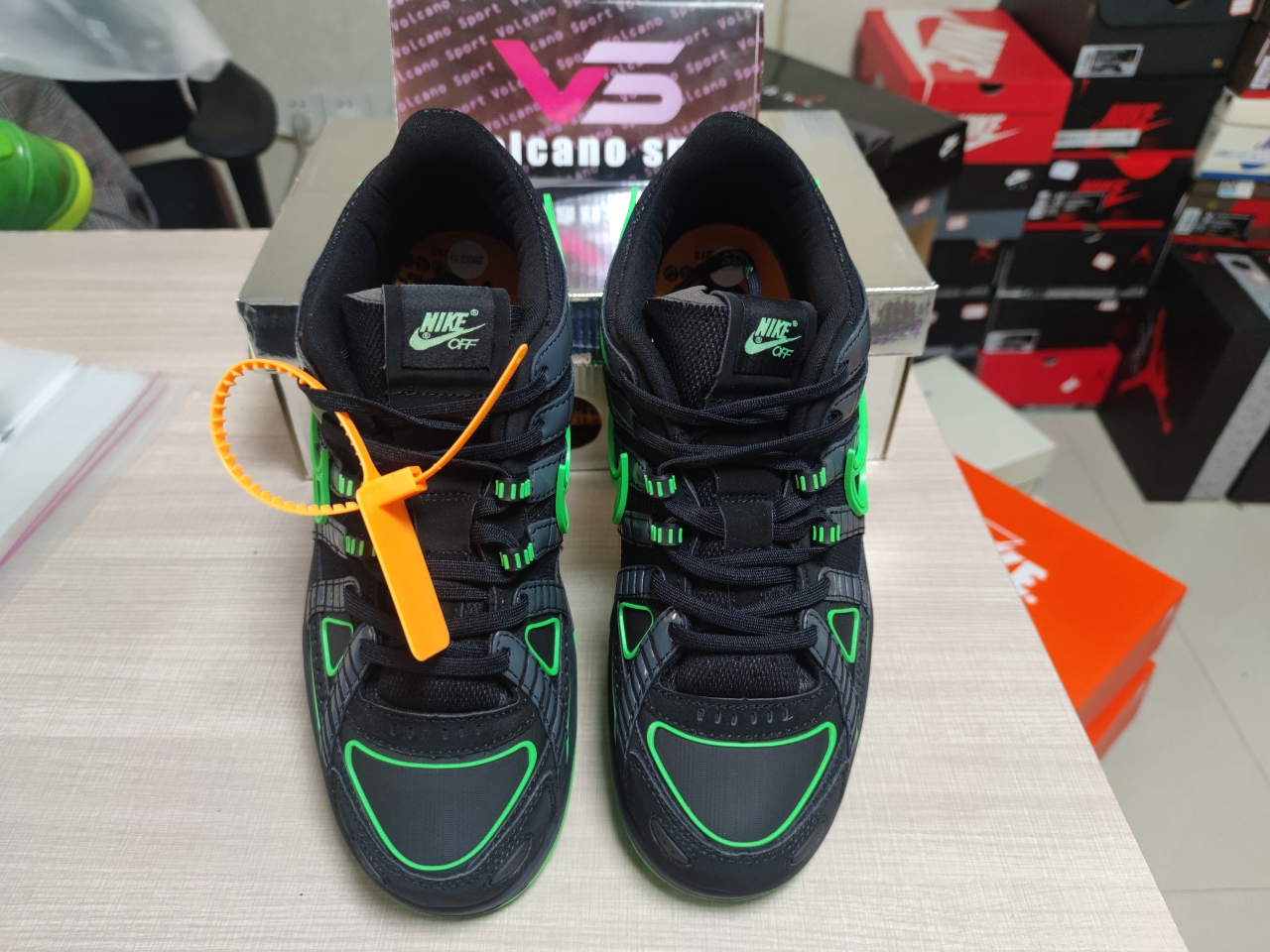 Air Rubber Dunk Off-White Green Strike CU6015-001