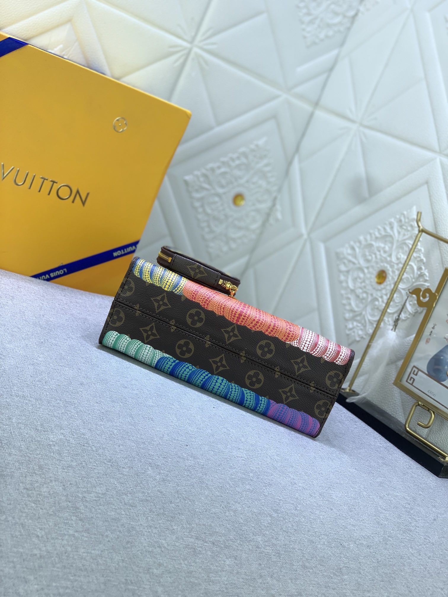 Louis Vuitton OnTheGo M46653 25.0 x 13.0 x 10.0cm
