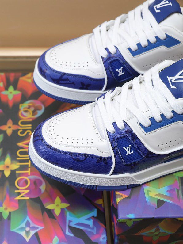 Louis Vuitton Trainer Bule White