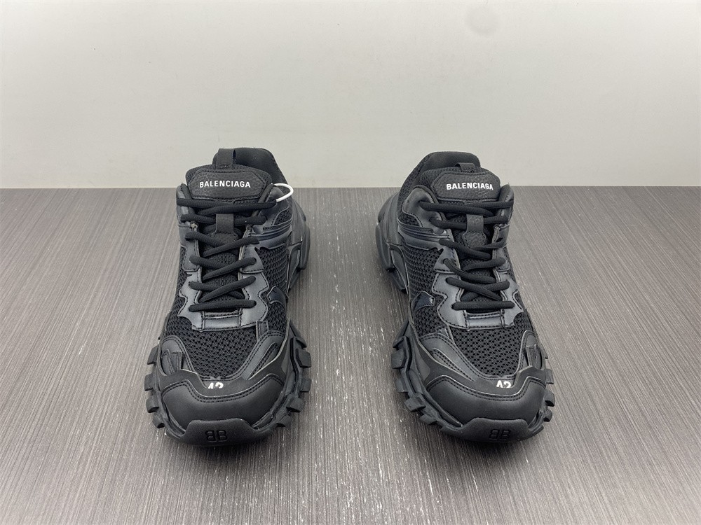 BALENCIAGA Track.3 Sneakers - Black