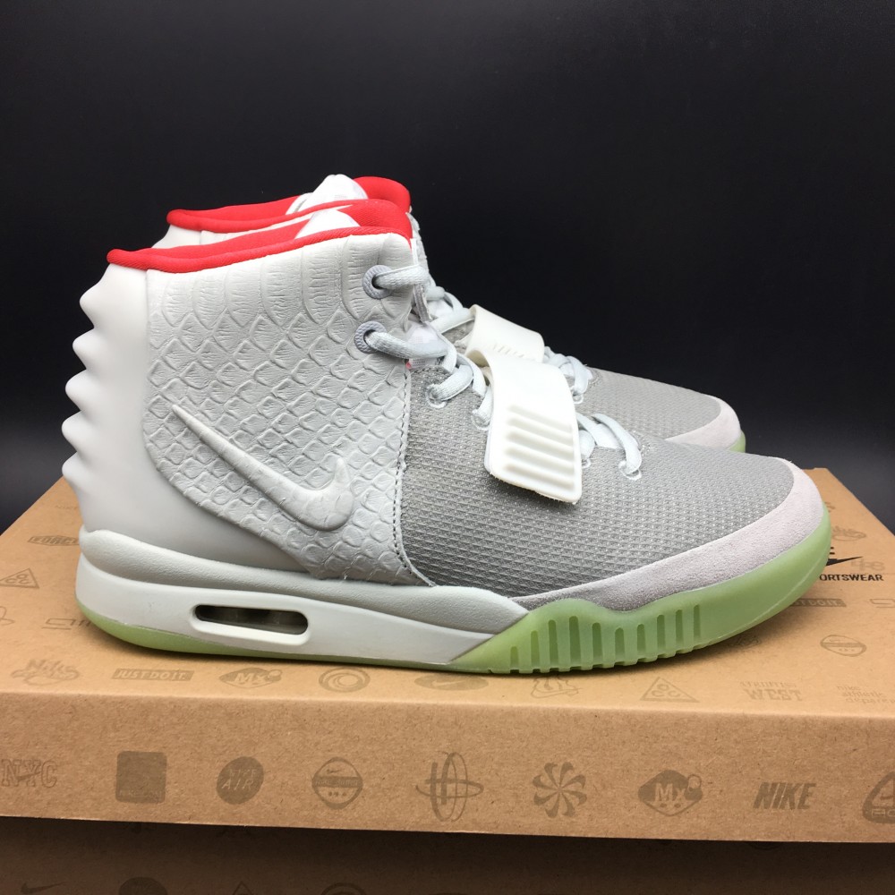 Nike Air Yeezy 2Pure Platinum