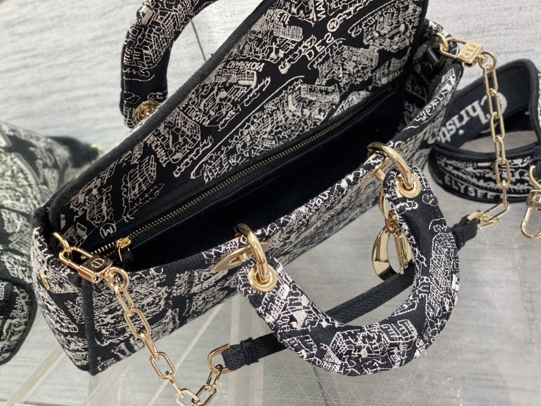 Dior 9250 (2) 9250 26*13.5*5cm