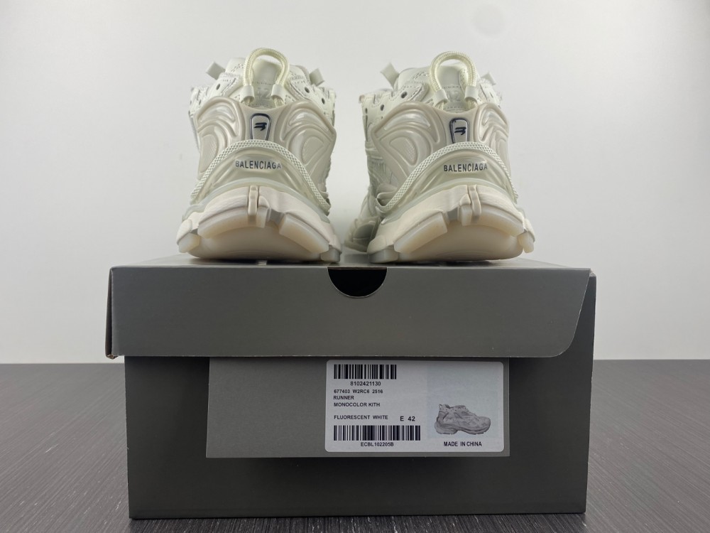 Balenciaga RunnerWhite Glow In The Dark